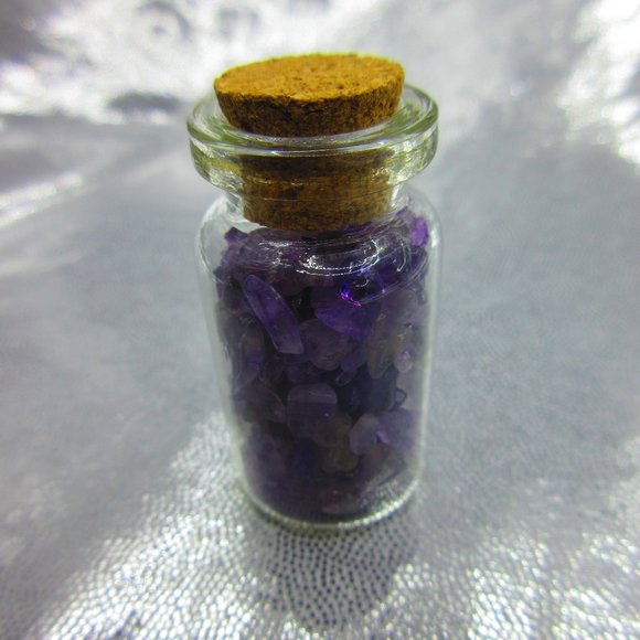 Amethyst Gemstone Chips In A Bottle Embellishments Natural Semi Precious - Picture 3 of 3
